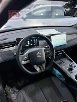 بی وای دی Qin Plus